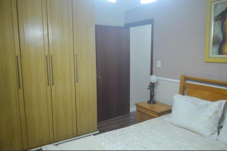 Casa à venda com 270m², 4 quartos e 3 vagas Casa à venda com 270m², 4 quartos e 3 vagasQuarto 3 Suíte