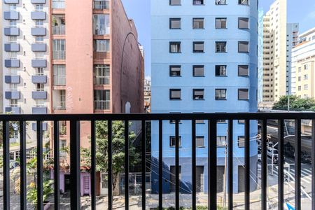 Studio à venda com 32m², 1 quarto e 1 vagaVaranda