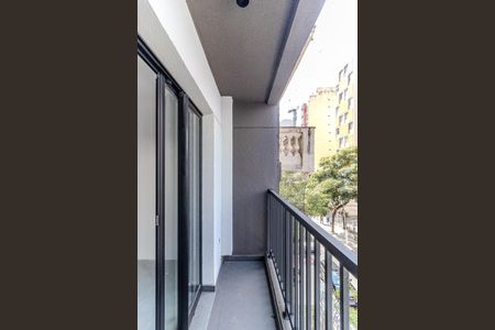 Studio à venda com 32m², 1 quarto e 1 vagaVaranda