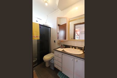 Casa à venda com 445m², 4 quartos e 6 vagasBanheiro Suíte 3