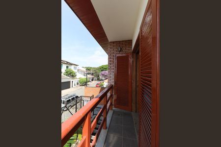 Casa à venda com 445m², 4 quartos e 6 vagasVaranda Suíte 3