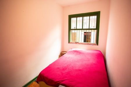 Casa à venda com 150m², 3 quartos e 2 vagas Casa à venda com 150m², 3 quartos e 2 vagasQuarto 1