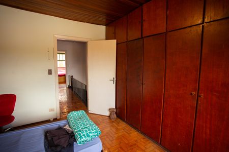 Casa à venda com 150m², 3 quartos e 2 vagas Casa à venda com 150m², 3 quartos e 2 vagasQuarto 3