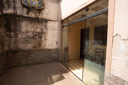 Casa à venda com 150m², 3 quartos e 2 vagas Casa à venda com 150m², 3 quartos e 2 vagasQuintal