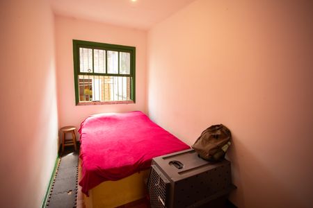 Casa à venda com 150m², 3 quartos e 2 vagas Casa à venda com 150m², 3 quartos e 2 vagasQuarto 1