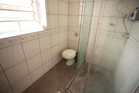 Casa à venda com 150m², 3 quartos e 2 vagas Casa à venda com 150m², 3 quartos e 2 vagasBanheiro