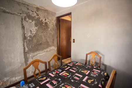 Casa à venda com 150m², 3 quartos e 2 vagas Casa à venda com 150m², 3 quartos e 2 vagasSala de Jantar