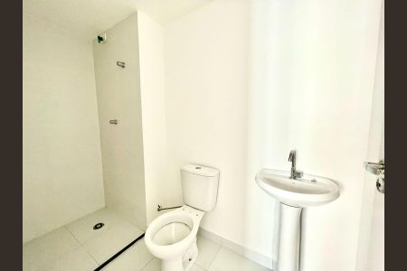 Apartamento para alugar com 32m², 1 quarto e sem vaga Apartamento para alugar com 32m², 1 quarto e sem vagaBanheiro