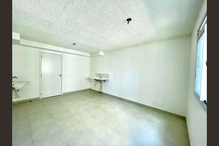 Apartamento para alugar com 32m², 1 quarto e sem vaga Apartamento para alugar com 32m², 1 quarto e sem vagaSala/Cozinha