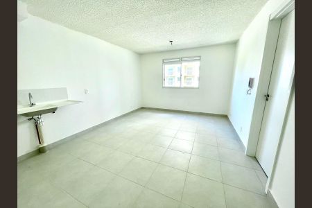 Apartamento para alugar com 32m², 1 quarto e sem vaga Apartamento para alugar com 32m², 1 quarto e sem vagaSala/Cozinha