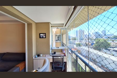 Apartamento à venda com 71m², 3 quartos e 1 vagaVaranda