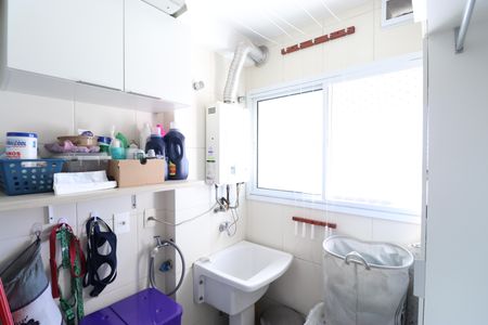 Apartamento à venda com 71m², 3 quartos e 1 vagaÁrea de Serviço