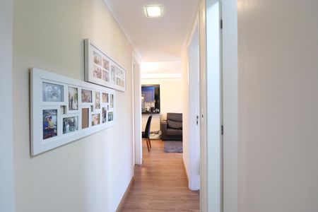 Apartamento à venda com 71m², 3 quartos e 1 vagaCorredor