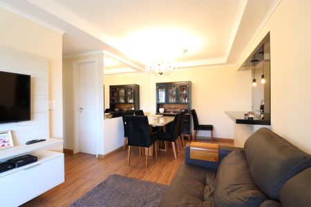 Apartamento à venda com 71m², 3 quartos e 1 vagaSala