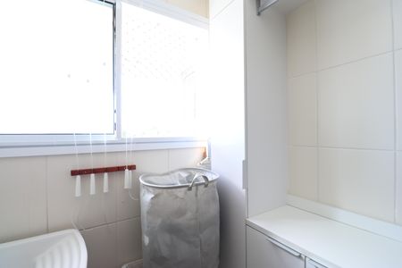 Apartamento à venda com 71m², 3 quartos e 1 vagaÁrea de Serviço
