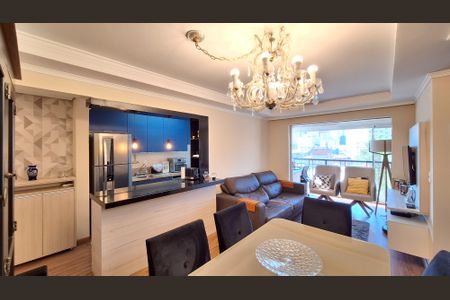 Apartamento à venda com 71m², 3 quartos e 1 vagaSala