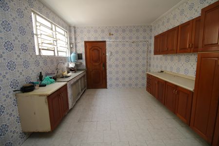 Apartamento à venda com 125m², 3 quartos e 2 vagasCozinha