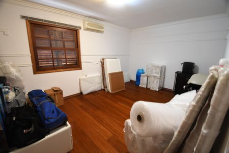 Casa de condomínio à venda com 1120m², 6 quartos e 10 vagasQuarto 1