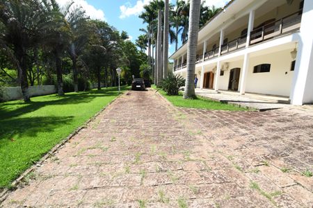 Casa de condomínio à venda com 1120m², 6 quartos e 10 vagasFachada