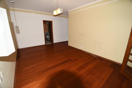 Casa de condomínio à venda com 1120m², 6 quartos e 10 vagasQuarto 5