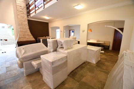 Casa de condomínio à venda com 1120m², 6 quartos e 10 vagasSala