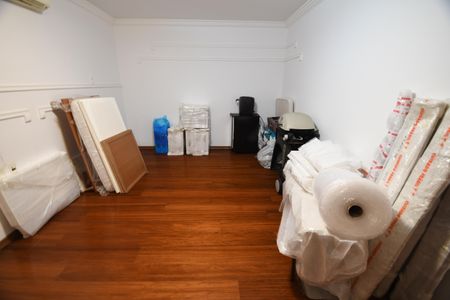 Casa de condomínio à venda com 1120m², 6 quartos e 10 vagasQuarto 1