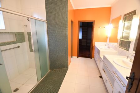 Casa de condomínio à venda com 1120m², 6 quartos e 10 vagasBanheiro 5
