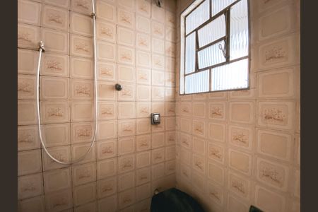 Casa à venda com 94m², 3 quartos e 1 vagaBanheiro