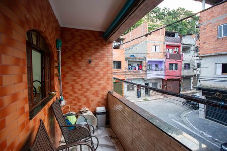 Casa à venda com 51m², 3 quartos e 1 vagaVaranda
