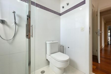 Apartamento à venda com 300m², 4 quartos e 4 vagasBanheiro - Suíte 2