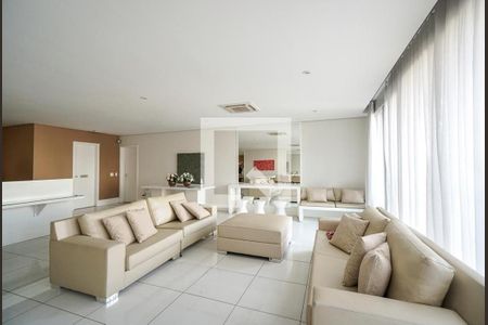 Studio à venda com 35m², 1 quarto e 1 vaga Studio à venda com 35m², 1 quarto e 1 vagaÁrea comum - Salão de festas