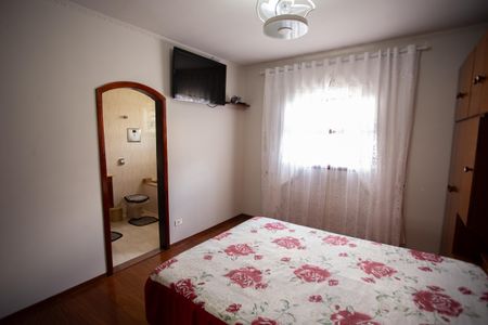 Casa à venda com 800m², 3 quartos e NaN vagasSuíte