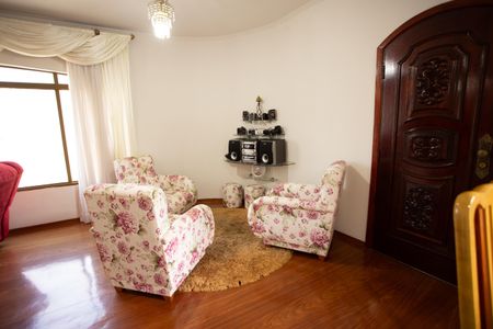 Casa à venda com 800m², 3 quartos e NaN vagasSala