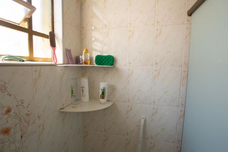 Casa à venda com 800m², 3 quartos e NaN vagasBanheiro 2