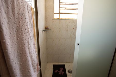 Casa à venda com 800m², 3 quartos e NaN vagasBanheiro 2