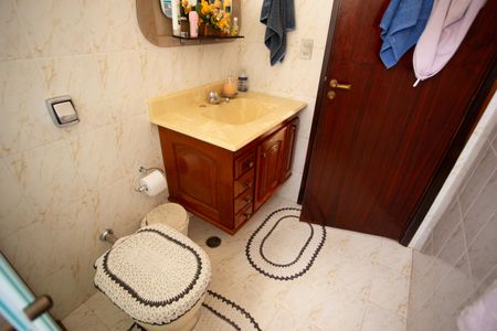 Casa à venda com 800m², 3 quartos e NaN vagasBanheiro 2