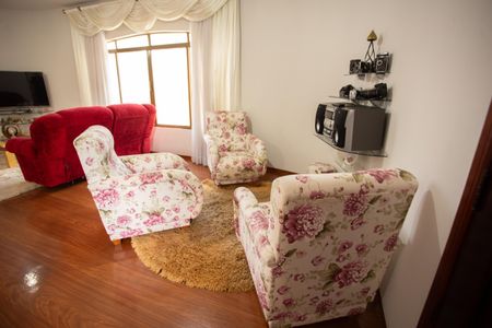 Casa à venda com 800m², 3 quartos e NaN vagasSala