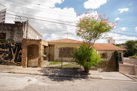 Casa à venda com 800m², 3 quartos e NaN vagasFachada