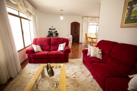 Casa à venda com 800m², 3 quartos e NaN vagasSala