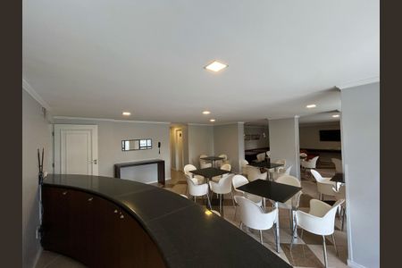 Apartamento para alugar com 100m², 3 quartos e 2 vagas Apartamento para alugar com 100m², 3 quartos e 2 vagasÁrea comum - Salão de festas