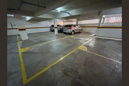 Apartamento para alugar com 100m², 3 quartos e 2 vagas Apartamento para alugar com 100m², 3 quartos e 2 vagasGaragens