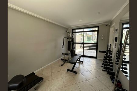 Apartamento para alugar com 100m², 3 quartos e 2 vagas Apartamento para alugar com 100m², 3 quartos e 2 vagasÁrea comum - Academia