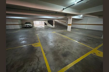 Apartamento para alugar com 100m², 3 quartos e 2 vagas Apartamento para alugar com 100m², 3 quartos e 2 vagasGaragens