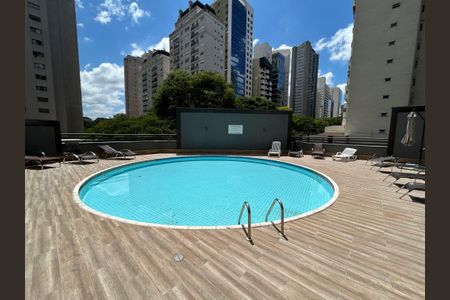 Apartamento para alugar com 100m², 3 quartos e 2 vagas Apartamento para alugar com 100m², 3 quartos e 2 vagasÁrea comum - Piscina