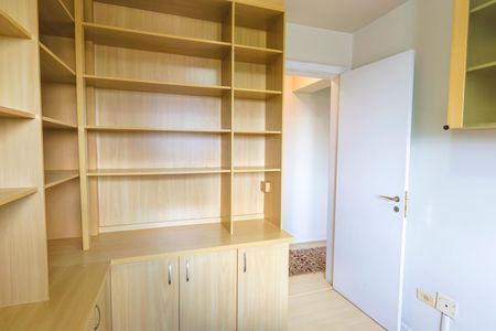 Apartamento para alugar com 100m², 3 quartos e 2 vagas Apartamento para alugar com 100m², 3 quartos e 2 vagasQuarto 2