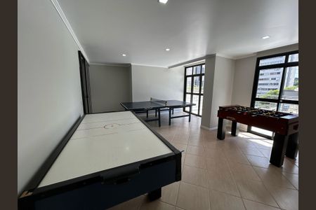 Apartamento para alugar com 100m², 3 quartos e 2 vagas Apartamento para alugar com 100m², 3 quartos e 2 vagasSalão de jogos