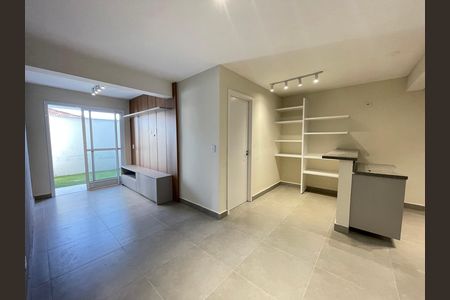Sala de apartamento para alugar com 1 quarto, 48m² em Rio Pequeno, São Paulo