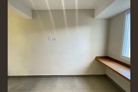 Quarto de apartamento para alugar com 1 quarto, 48m² em Rio Pequeno, São Paulo