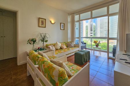 Apartamento para alugar com 123m², 3 quartos e 1 vagaSala