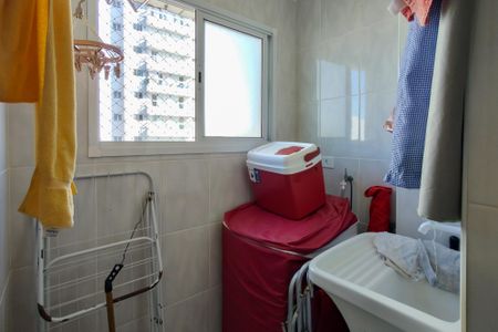 Apartamento para alugar com 69m², 2 quartos e 1 vagaÁrea de Serviço